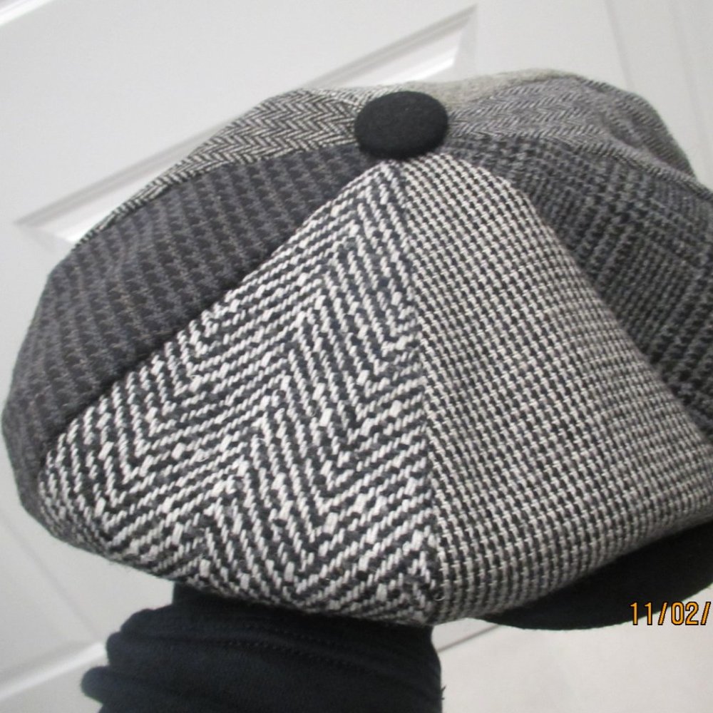COPY - Patchwork Wool Newsboy8 Panel Applejack Cap - Picture 2 of 6